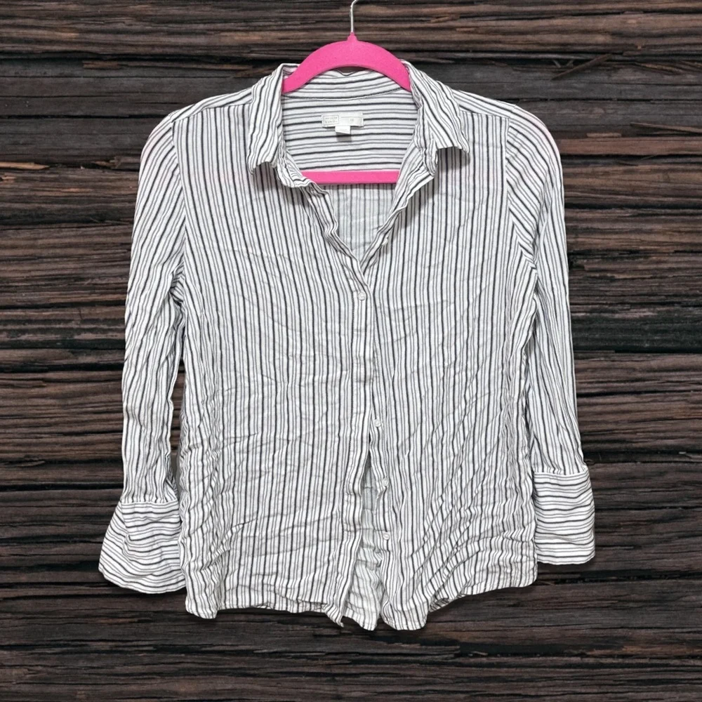 -bundle 3 or more 14th & Union striped Shirt -bundle 3 or more - Picture 1 of 4